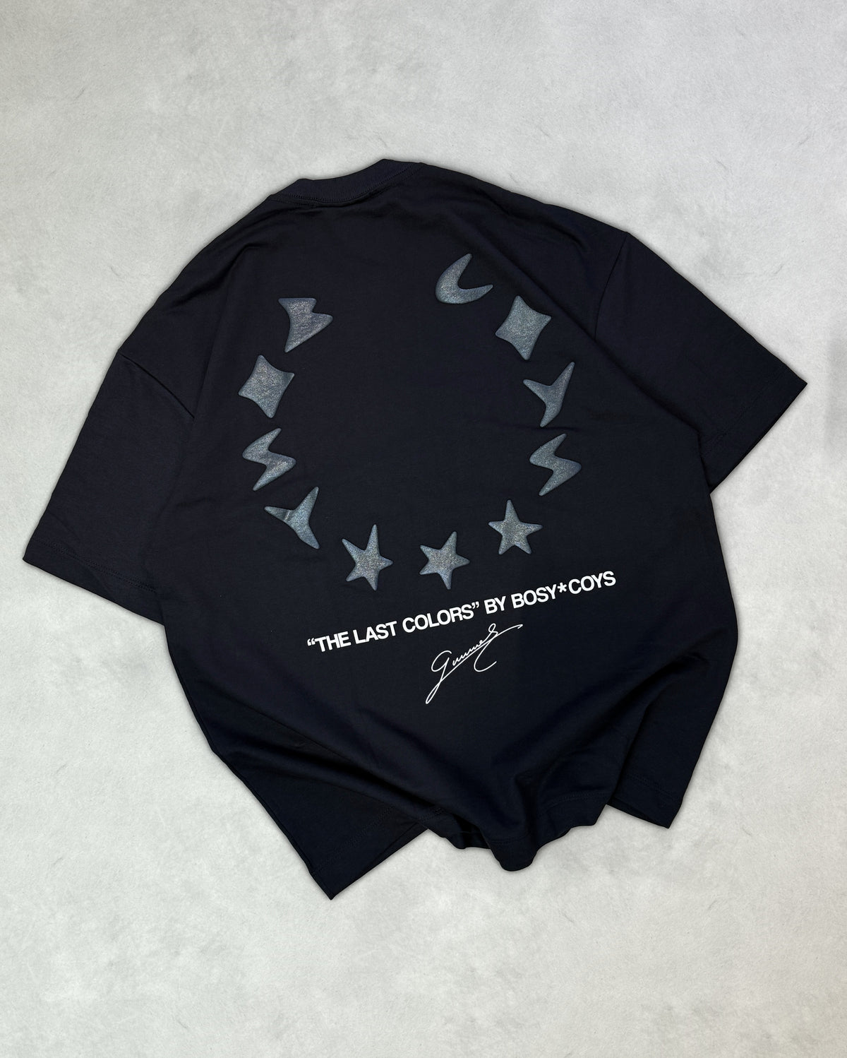 CIRCLE - CAMISETA MARINHO - COSTAS (FOTO)