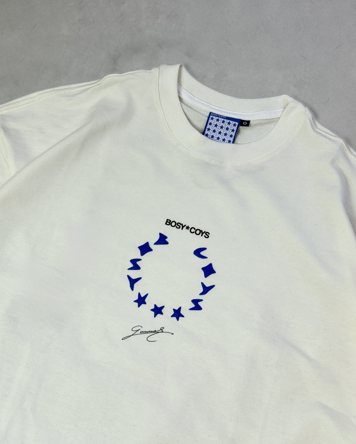CIRCLE - CAMISETA OFF WHITE - FRENTE (FOTO)