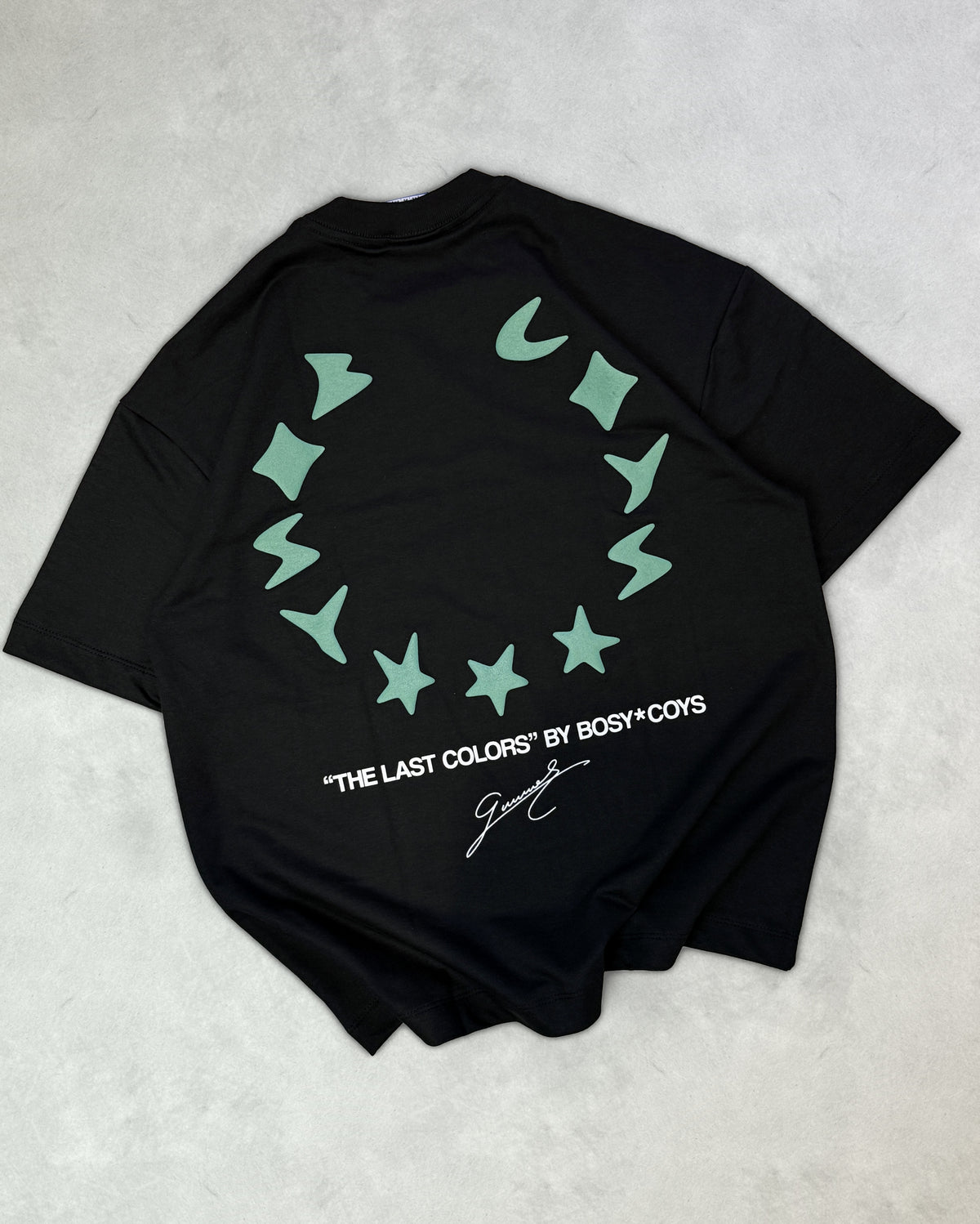 CIRCLE - CAMISETA PRETA - COSTAS (FOTO)