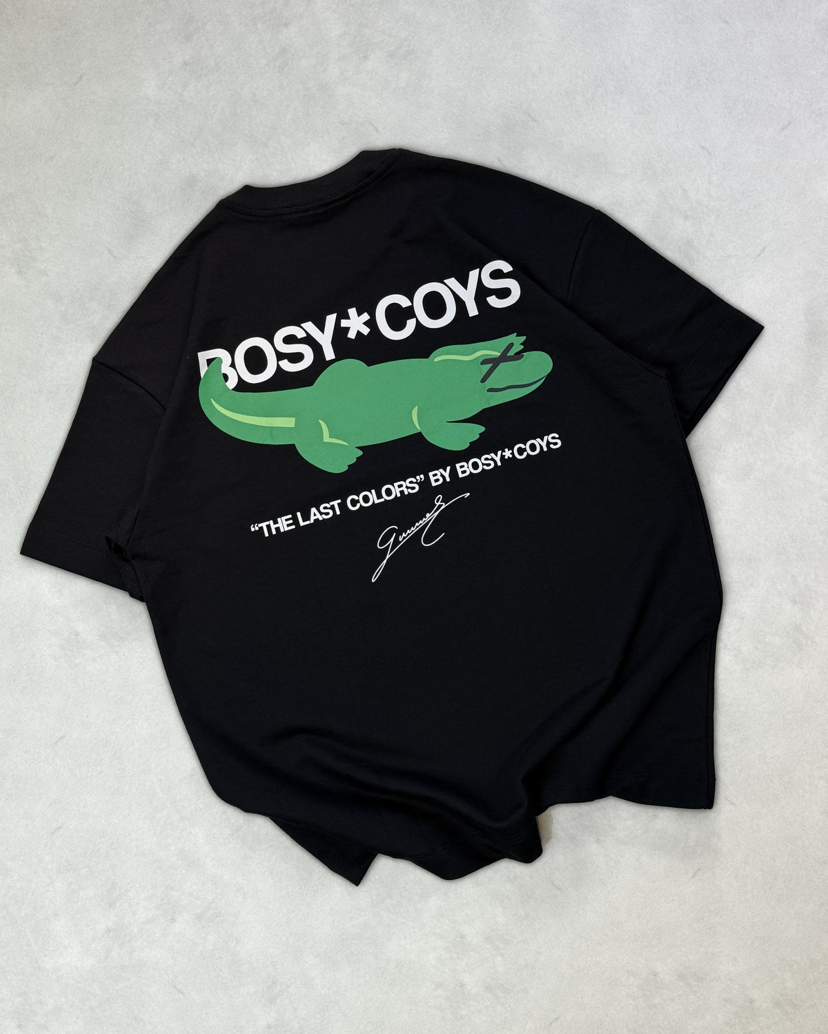 LAKOSTE - CAMISETA PRETA - COSTAS (FOTO)