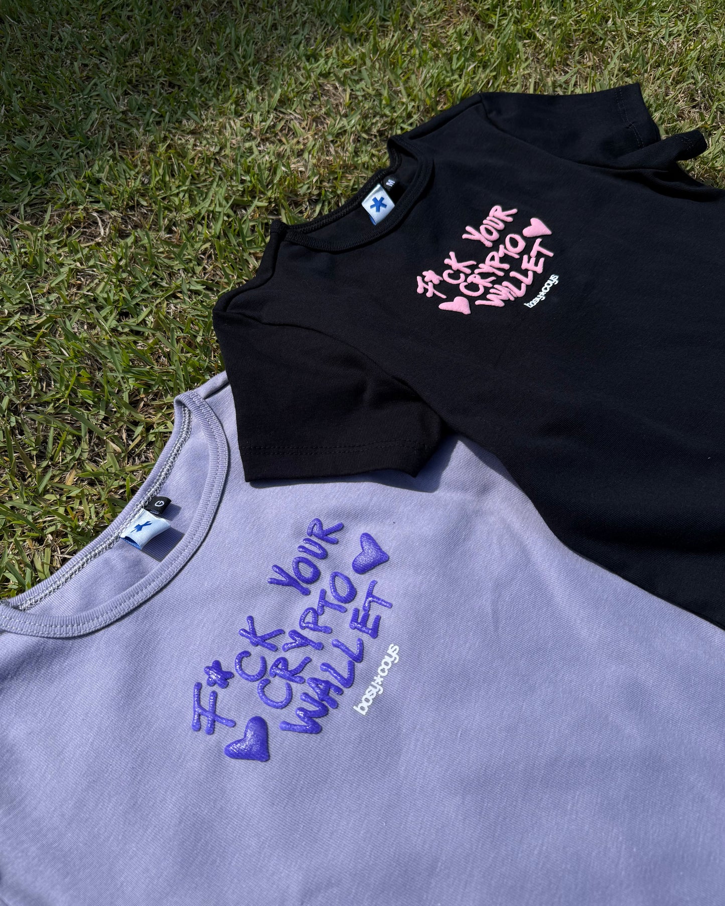 F*CK CRYPTO - BABY TEE LILÁS