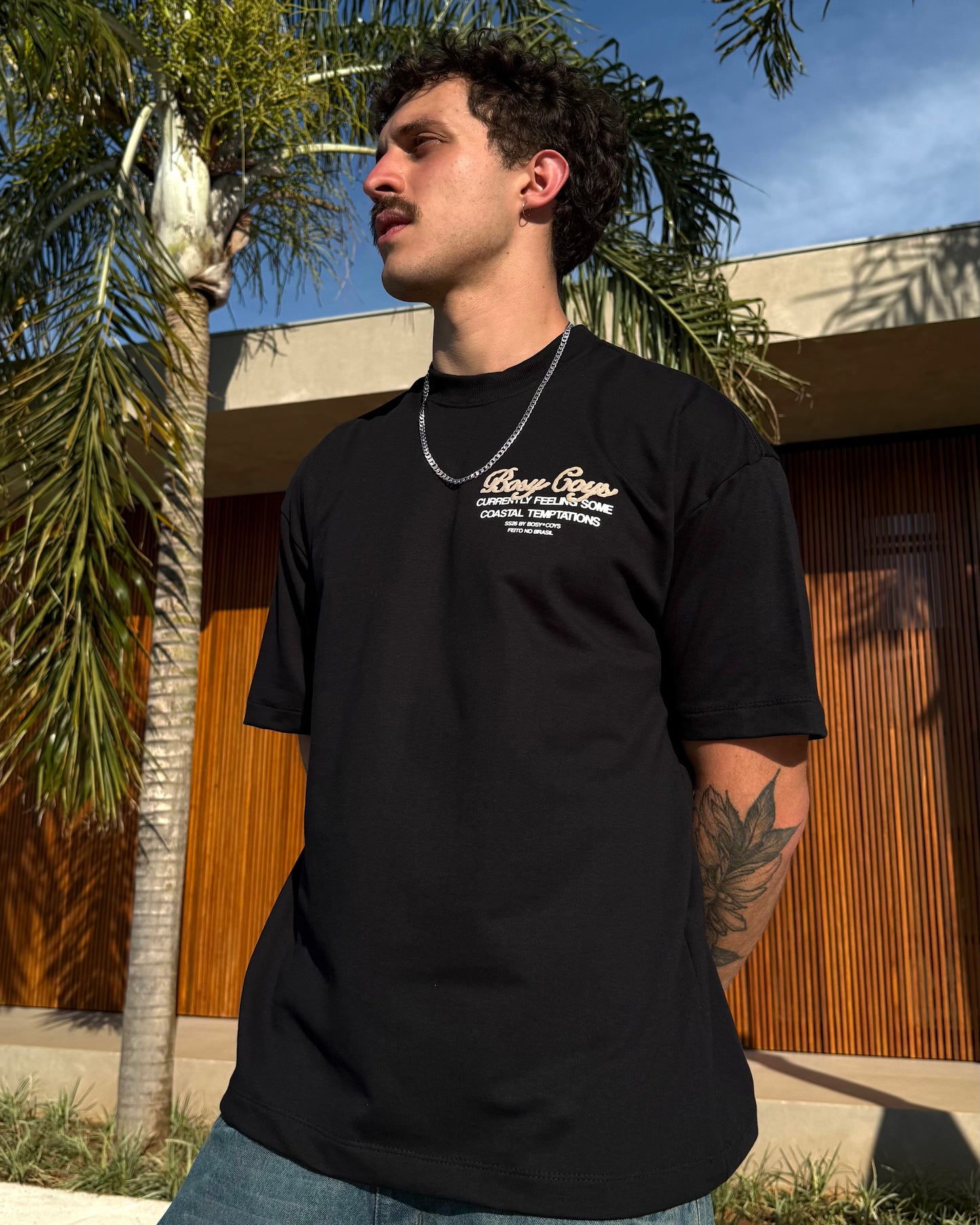 EAU DE PARFUM - CAMISETA PRETA