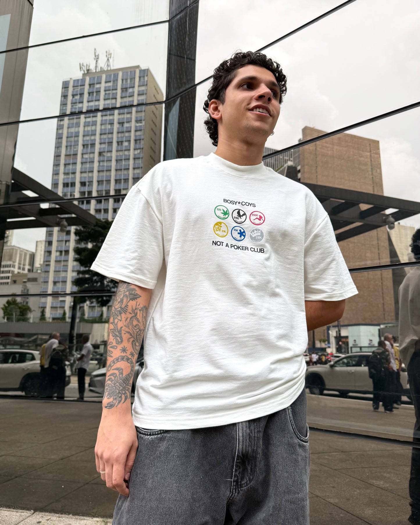 CHIPS - CAMISETA OFF WHITE