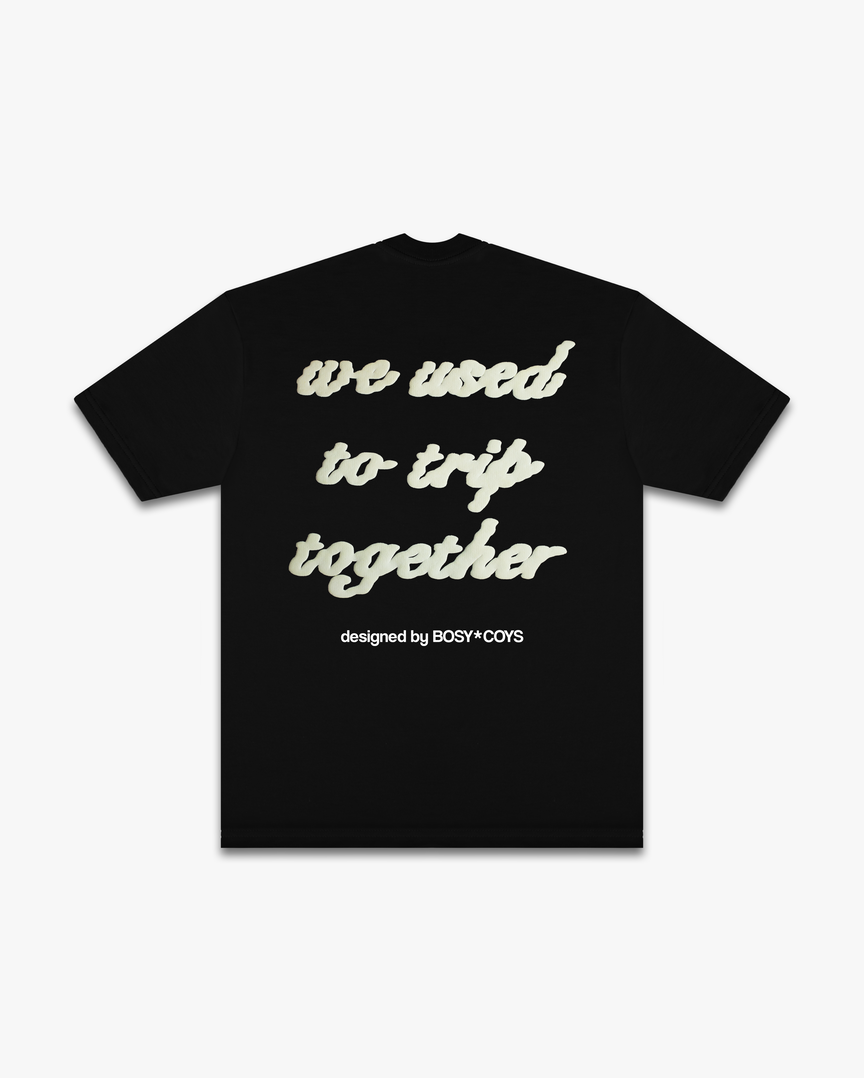 WUTTT - CAMISETA PRETA